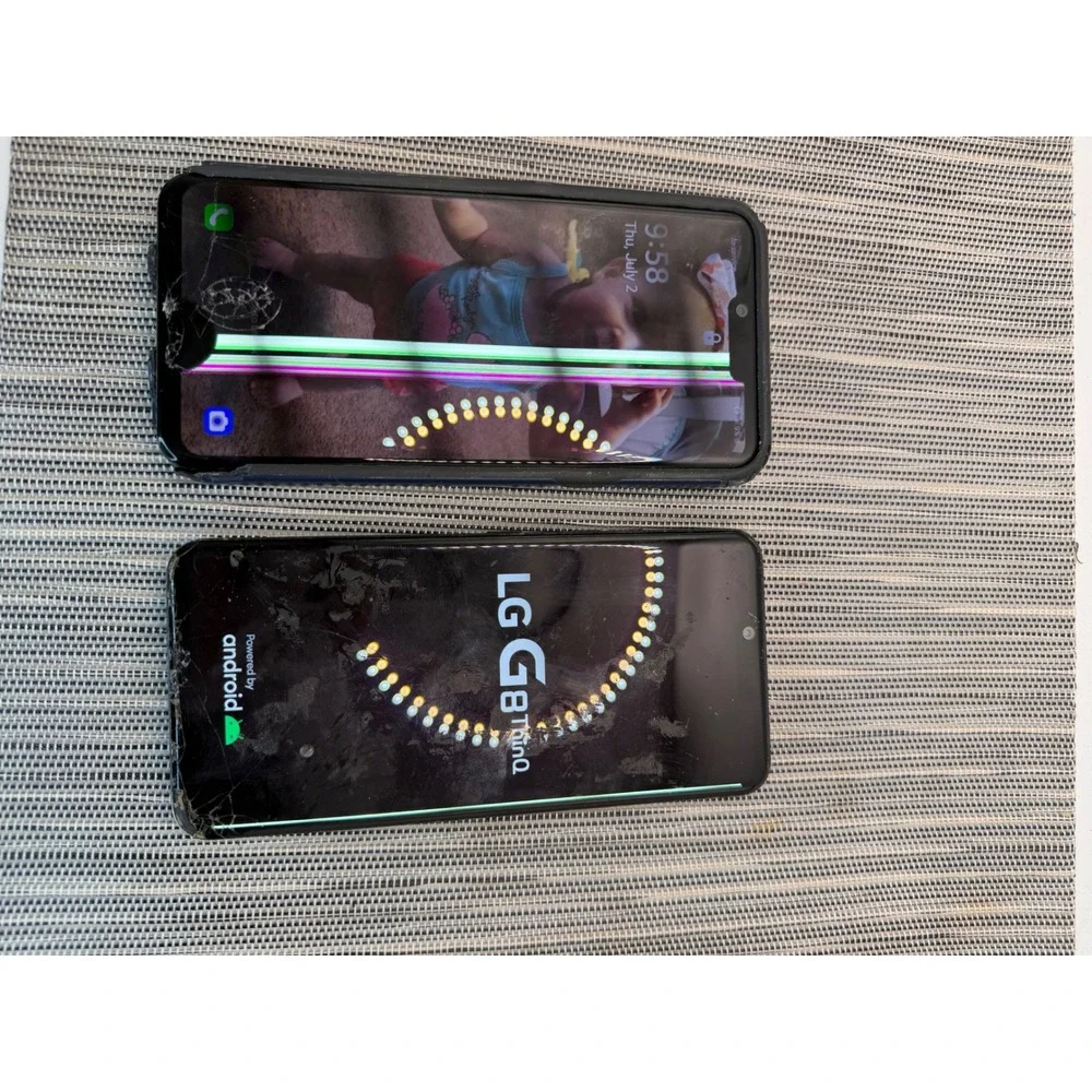 2x LG G8 ThinQ Black‎ Smartphone Lot Cracked Screen Locked For Parts or Repair